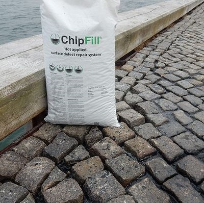 ChipFill® Schlaglochsanierung/Fugen/Risse Heisseinbau